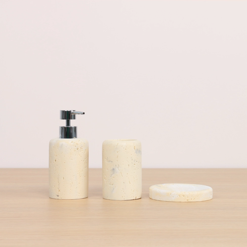 4 Bathroom Accessories